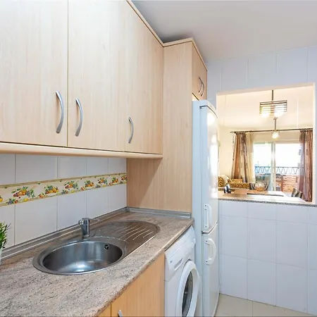 דירה Sunrise Apartment, *