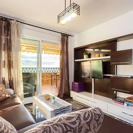Sunrise Apartment, * Fuengirola